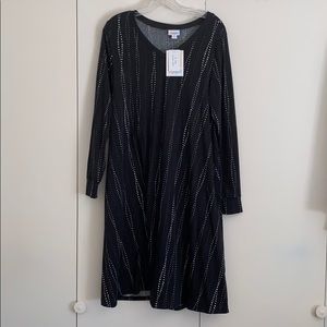 NWT Medium LuLaRoe Emily dress